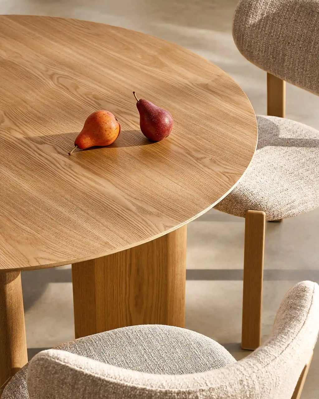 Bramley Dining Table [For 4-6] [Pre-Order]-2