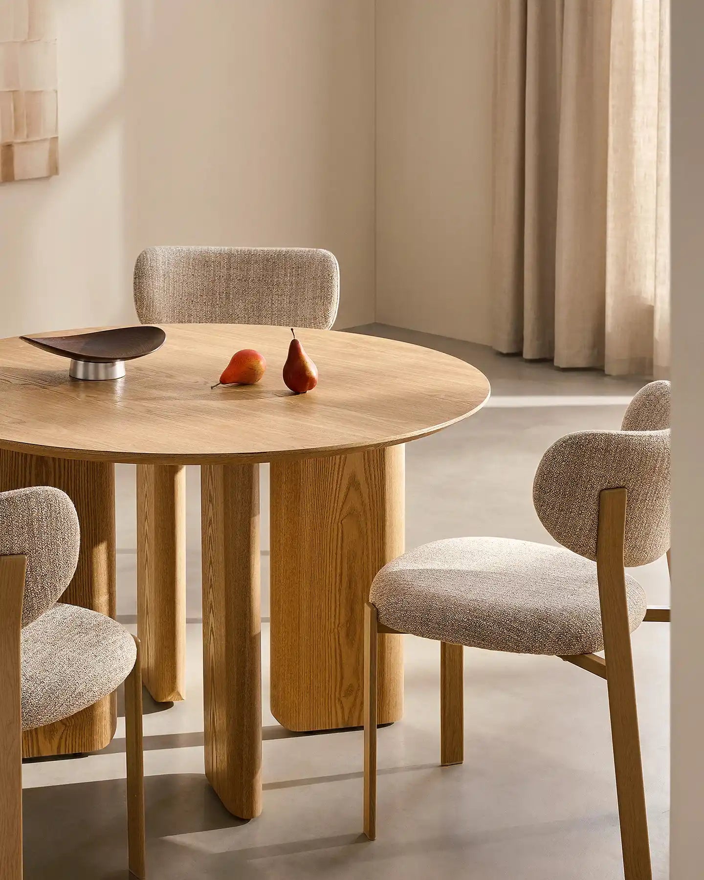 Bramley Dining Table [For 4-6] [Pre-Order]-1