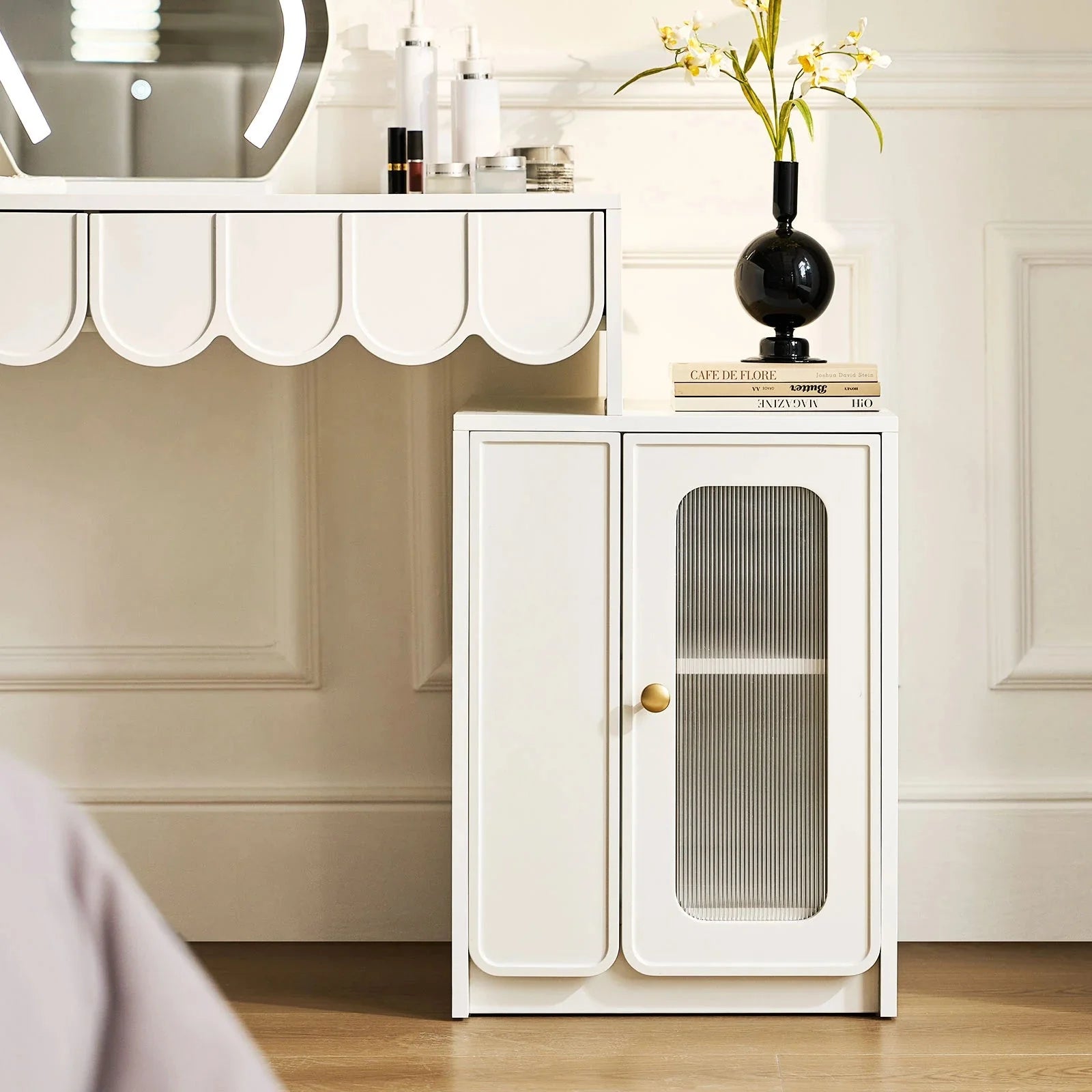 Doris Cloud Mirror Dressing Table-3
