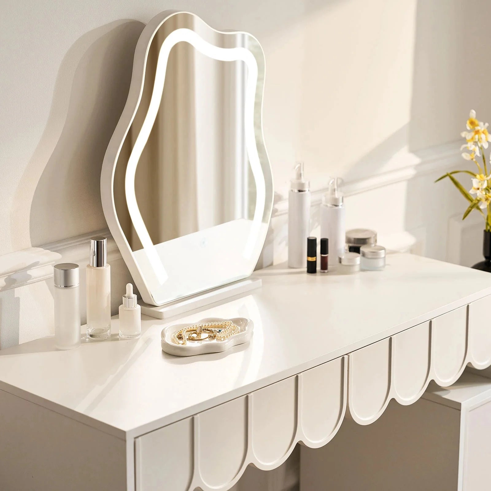 Doris Cloud Mirror Dressing Table-1